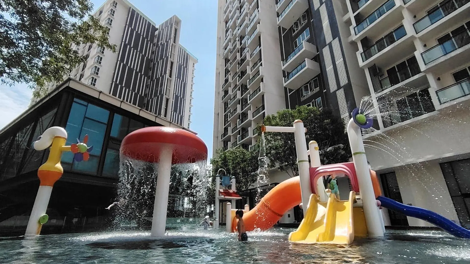Melaka Town Sea-River View Premier Residence 1-5 Pax Apartment