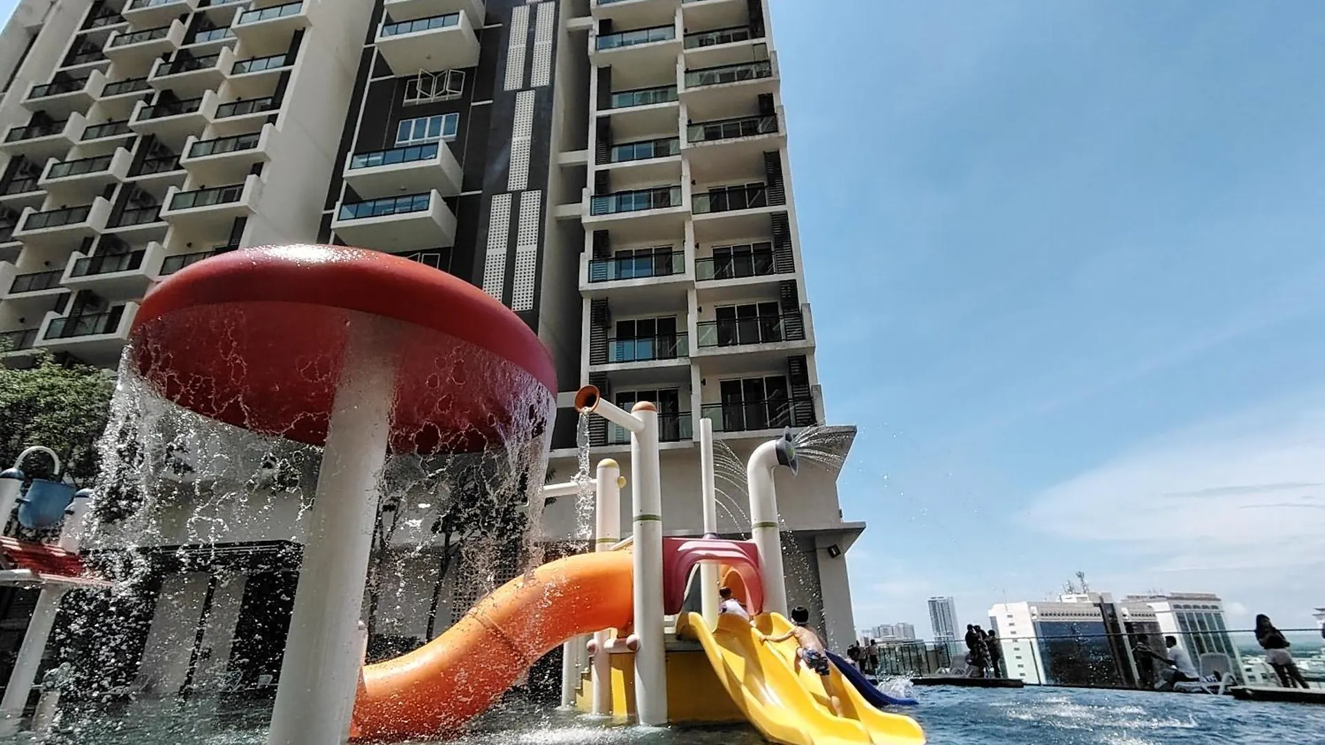 Melaka Town Sea-River View Premier Residence 1-5 Pax Apartment Malacca