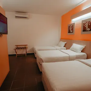 Fomecs Boutique Hotel, Jonker Street Hotel
